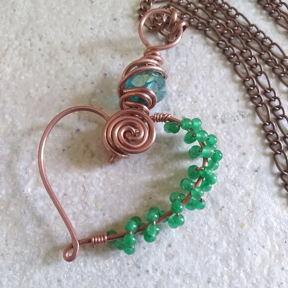 Exquisite & Handmade! Wire Wrapped Copper Heart Necklace ~ Lovers Gift For Her! - Picture 7 of 9
